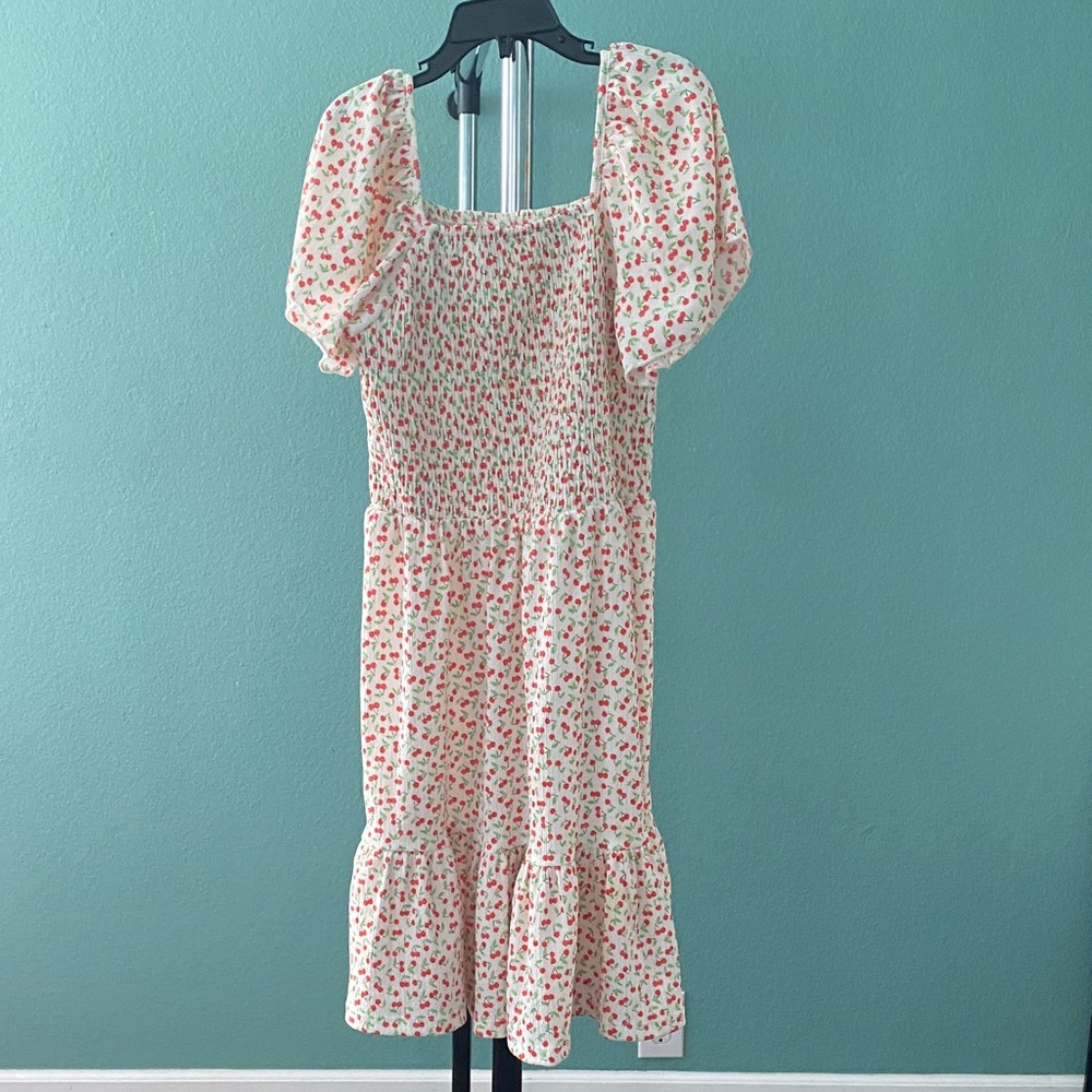 ZARA Girls Dress Size 10 White Floral Print Short Sleeve Ruffle Hem